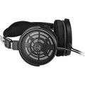 ATH-R30x Proional Open-Back Reerence pes - Black Bundle with Case, Stand, and Austin Bazaar Polishing Cloth