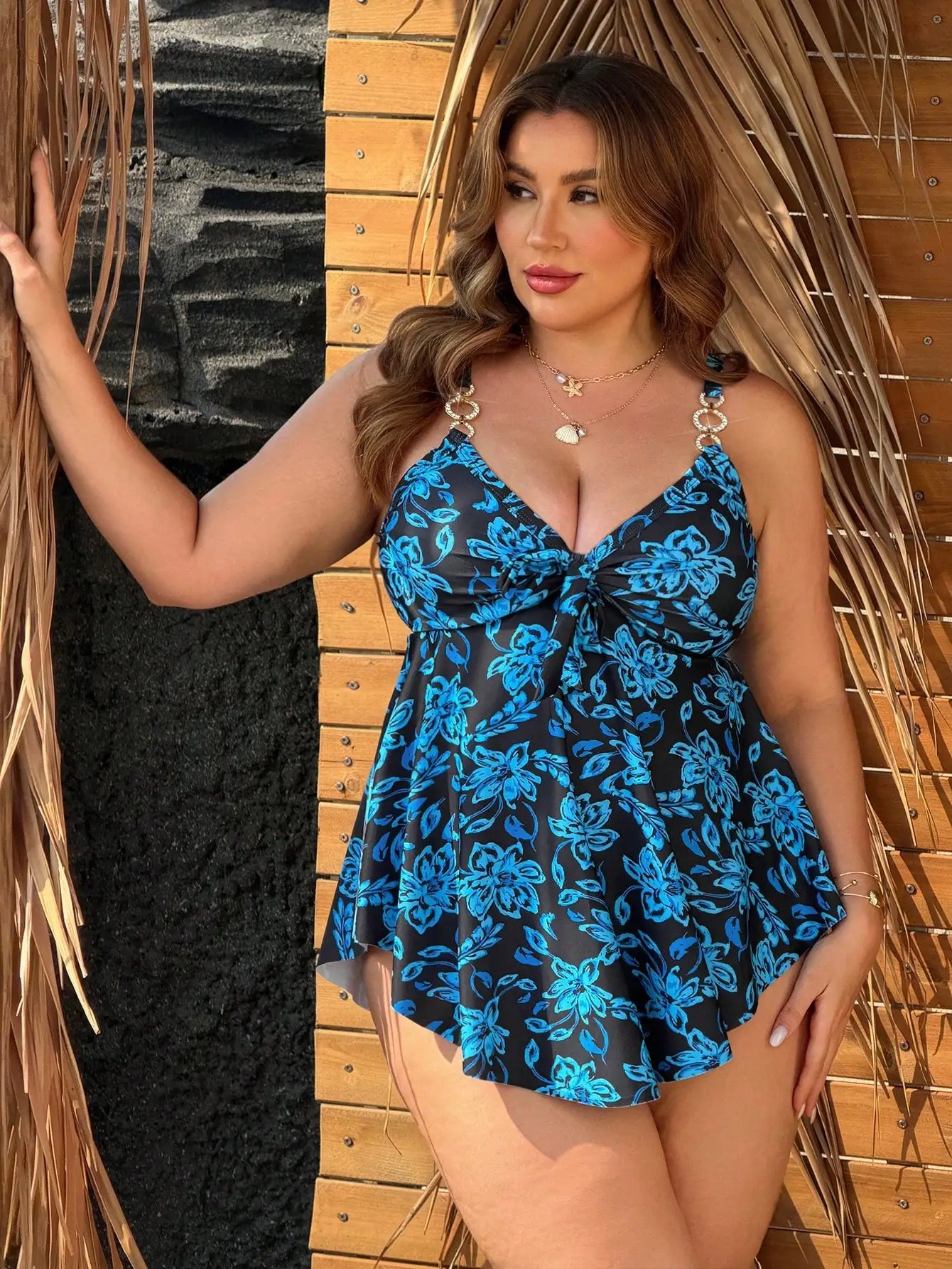 Plus Size Solid Asymmetric Hem Tankini Swimsuit For Beach Vacation