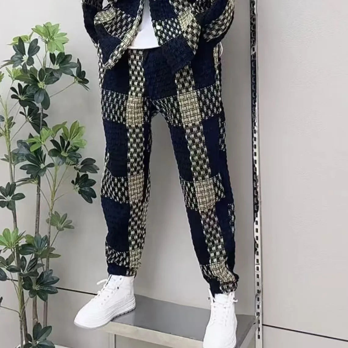 Men's Casual Navy & Beige Textured Plaid Two-Piece Set Lapel Shirt & Jogger Pants Leisure Outfit